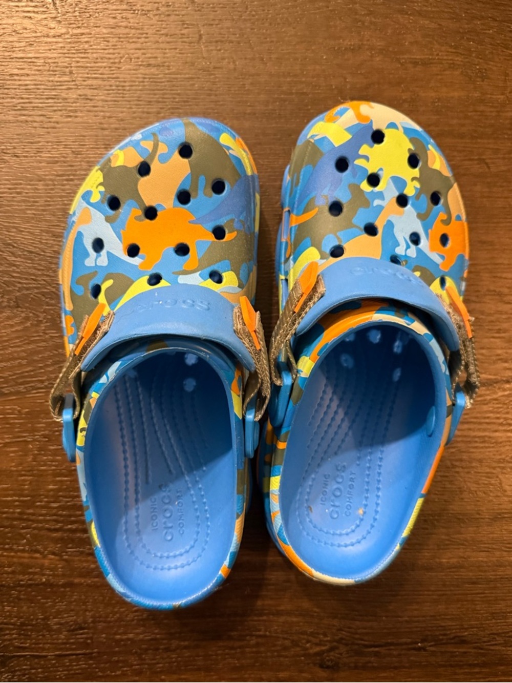 CROCS KIDS' ALL-TERRAIN DINO CAMO CLOG